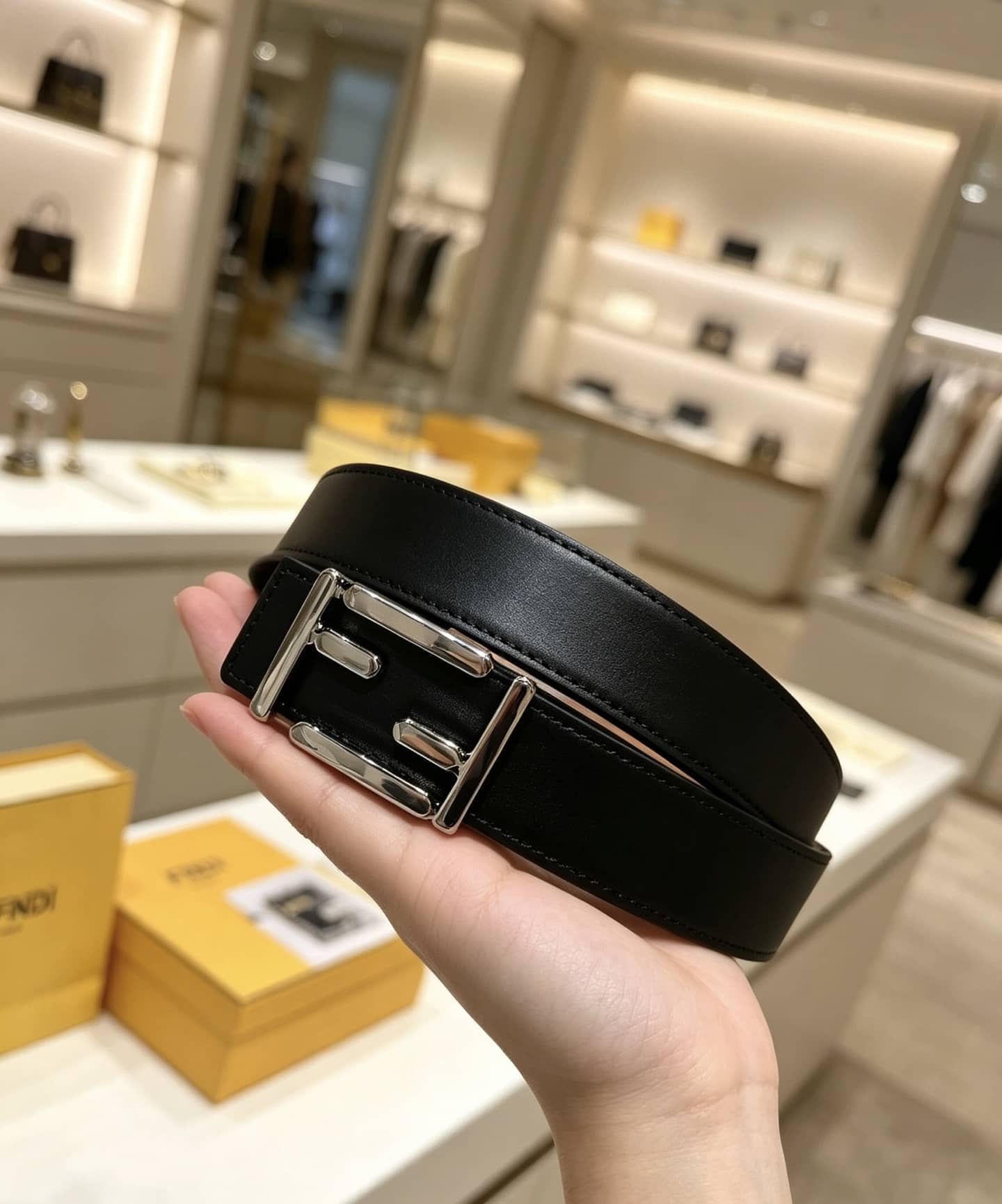Fendi Belt-002